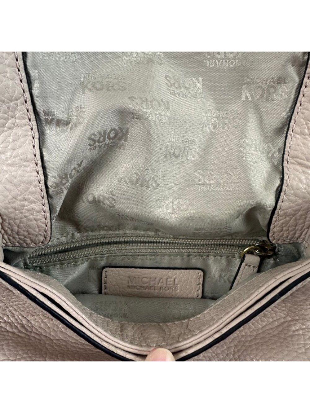 MICHAEL KORS Blush Pink Pebbled Leather Bedford Crossbody Bag Purse - Picture 8 of 11